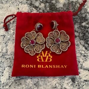 Roni Blanshay flower earrings